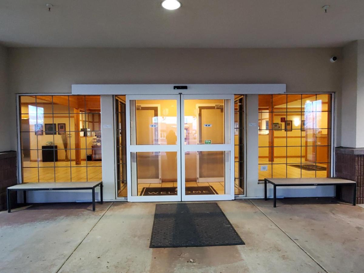 Country Inn & Suites By Radisson, Bend, Or Exterior foto